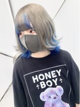 ディア(.eer) 【.eer/ディア】グレージュ×水色×インナーカラー/心斎橋