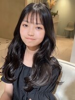 ティア(Tia.)&nbsp;（韓国ヘア/キッズカット/小学生/前髪/サイドバング/小顔）