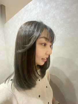 ロウ 町田(ROW) 重め顔まわりローレイヤー