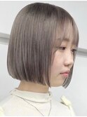 silvergreige [新宿駅/グレーベージュ/黒髪]