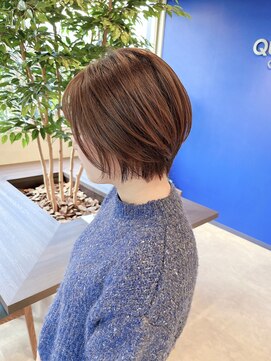 クアトロアネックス(QUATTRO annex) 大人ショートボブ