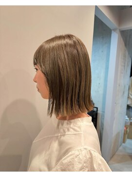 ログ(Log) nuance beige× Bob
