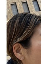 アウラ ヘア デザイン(aura hair design) コントラストなハイライト