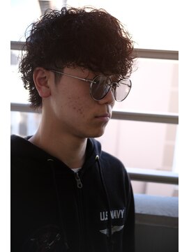 スピンオフシフト(SPIN-OFF SHIFT) 外国人風マッシュ