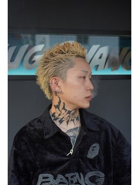 ツークツワンク バーバー 新宿(ZUG2WANG BARBER) スパイキーショート