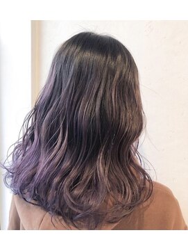 ジーナ  札幌大通(Zina) 美髪＊ラベンダーアッシュ＊ふんわりセミレイヤー＊Zina札幌大通