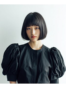 バイエイト(X８) 重めなラインが美しい…♪クラシカルボブ