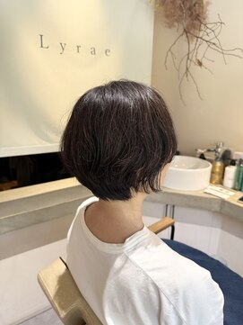 リラエ(Lyrae) くせ毛を活かすカット/髪質改善/美髪カラー【大阪/西梅田】