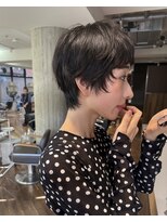ダブ ダイカンヤマ(DaB DAIKANYAMA)&nbsp;ピクシーショートヘアー顔周りレイヤー