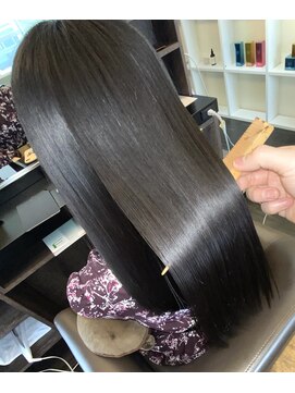 アールサロンプラスキャスパ 自由が丘(Rrsalon+CASPA) 【Rr salon自由が丘】髪の深部まで潤い補給！【髪質改善】