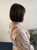 トレス(TRESS)&nbsp;切りっぱなしボブ　ダークグレージュ　ミニボブ