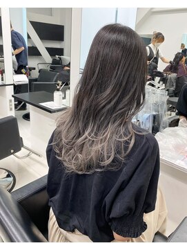 アライブ キチジョウジ(ALIVE Kichijoji) 【ALIVE吉祥寺】グラデーションカラーグレージュ