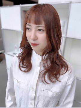 ステア ケース(stair case) 【NATASHA】ミディアム中盛りレイヤー