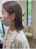 20代30代透明感艶カラー×ナチュラル×小顔×切りっぱなし