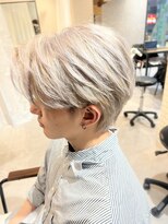 トリムバイエンヴィ(tlim by ENVY)&nbsp;ホワイトブロンドカラー