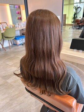 リモア(limore) ミルクブラウン/ロング/宮守加奈