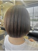 ナチュラル艶ボブ