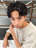 毛流れハンサムショートセンターパートメンズ黒髪爽やか