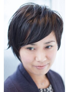 エン(en) モダンショート