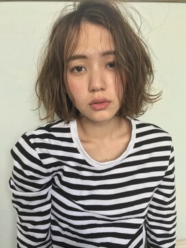 バロック(BAROQUE) フワユルっとボブ