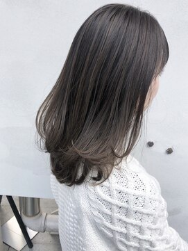 シュリット(schritt) 【大人かわいい】レイヤーミディ×ハイライトカラー　mutsuki