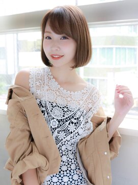 ルティア 池袋(Lutia) ショートボブでふんわりガーリー