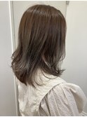 オリーブブラウン