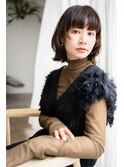 おしゃれ美人な黒髪マッシュボブウルフ