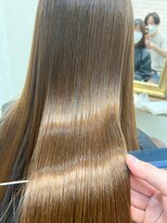 クラッチムク 博多口(CLUTCH muk.)&nbsp;大人可愛い小顔美髪ツヤ髪髪質改善シンプルストレートA3