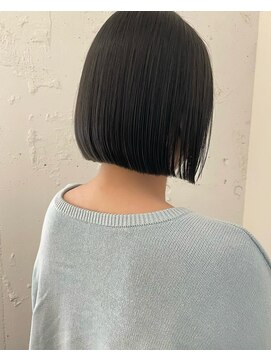 カウチ 板橋本町店(kauti) ぱつっとラインが可愛いボブ