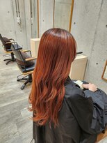 ヘアメイク ゼロ(0) ゆる巻きオレンジヘアー