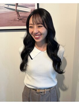 マリン(Marine) 20代30代ダークグレージュカラーロングヘア