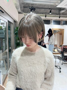 アドア 横浜(ADORE) 【ADORE横浜】グレージュ×ショートボブ