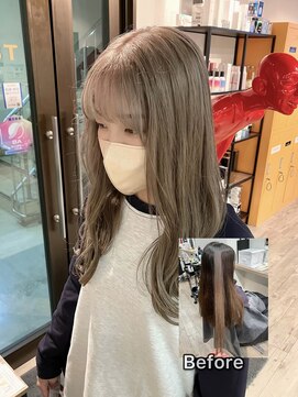 コワファースト長崎シャンプーボーイ 2nd(COIFF1RST 長崎 SHAMPOO BOY) 長崎 ケアブリーチ ミルクティーグレージュ