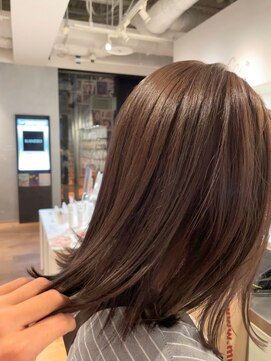 ヘアーエスクールシーユー 枚方T-SITE店(hair S.COEUR×Cu) ベージュ/グレージュ/枚方