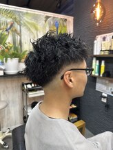 リッチアップ(RICH UP!) カット、ツイストパーマ
