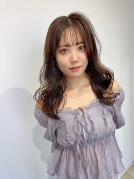 ソアロ(SOARO) 顔まわりレイヤー×透け感シースルーバング