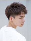 メンズ刈り上げニュアンスパーマツーブロックセンターパート