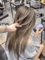 アフューズバイストゥー(Vfuse by StueW) コントラストバレイヤージュ6/ブリーチ/ダブルカラー/レイヤー