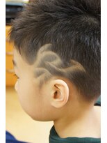 カプリヘアーデザイン(Capri Hair design) キッズバリアート☆ポイントトライバル