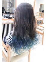 デイズ(days)&nbsp;夏ヘアおすすめ☆毛先ブルーカラー　【DAYS 原宿】