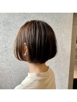 アンフェインド02(UNFEIGNED 02) クラゲヘアー/小顔に見せるヘア/ココアベージュ/伏見/栄