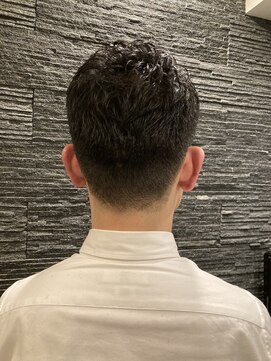 プレミアムバーバー 表参道店(PREMIUM BARBER produce by HIRO GINZA) ビジネスショートアップバンク
