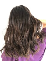 エヌプラス(N+)&nbsp;黒髪グラデヘアーオリーブグレー小顔に見せるヘアココアベージュ