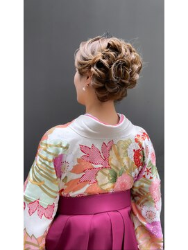リレーション(Relation) 卒業式ヘア サイドアップ