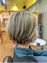 ジョカーレ(giocare)&nbsp;ふんわりショートボブ