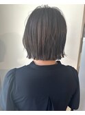 ミニボブと赤味の無いブラウン【藺草】
