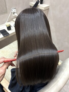 ジーナ 本八幡(Zina) 透明感カラー×プレミアムヘアエステ[Zina Haruna]