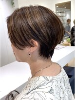 ステアケース 武蔵小杉店(stair:case)&nbsp;大人ショート/ショートボブ/白髪ぼかしハイライト/武蔵小杉