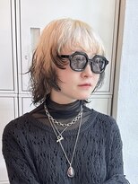 ヘアー アレス(hair ales)&nbsp;ホワイトブロンド　大人ガーリー　似合わせカット